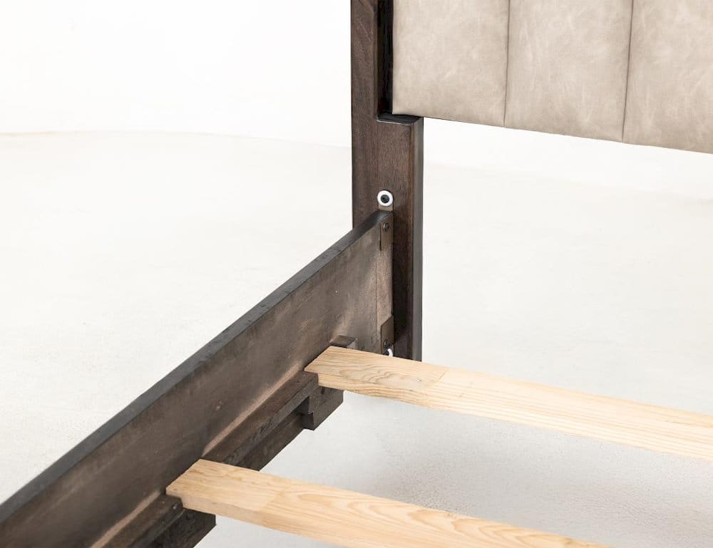 IFD  - Upholstered Mezquite II - Queen Bed  - IFD6632BEDQE view 3