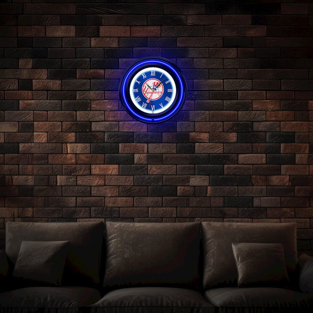Imperial  - MLB New York Yankees 15" Neon Clock  - IMP  705-2001 view 4