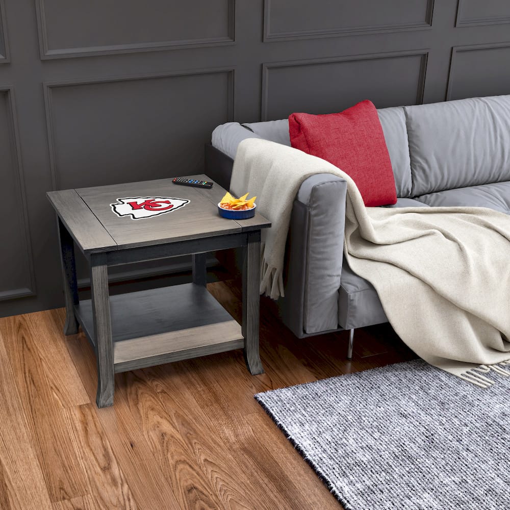Imperial  - NFL Kansas City Chiefs Game Day Side Table  - IMP  95-1006 view 4