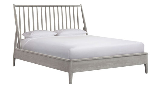 Intercon Furniture - Bayside Complete Queen Spindle Bed in White Finish veiw 1