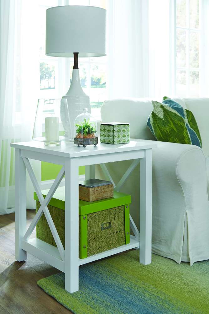International Concepts - Hampton End Table in White Finish - OT08-70E veiw 3