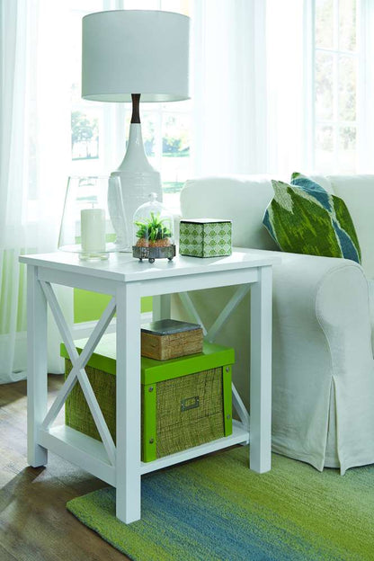 International Concepts - Hampton End Table in White Finish - OT08-70E veiw 3