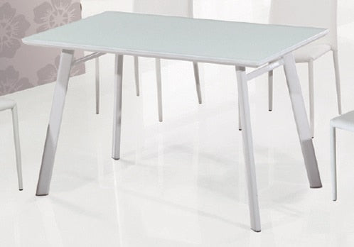 J&M Furniture - B24 Dining Table - 17780 veiw 1