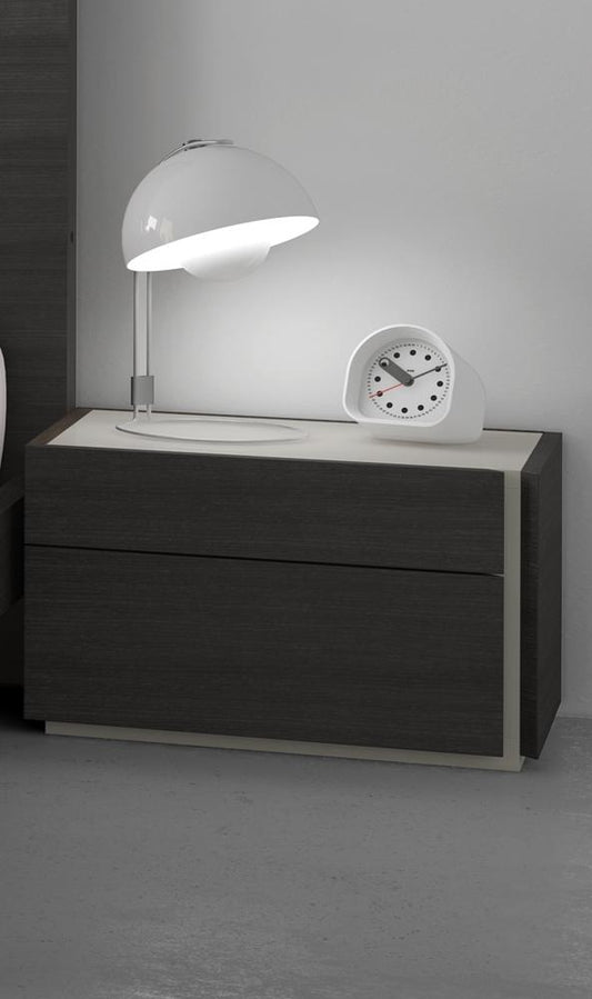 J&M Furniture - Faro Right Facing Night Stand - 1786722-NSR veiw 1