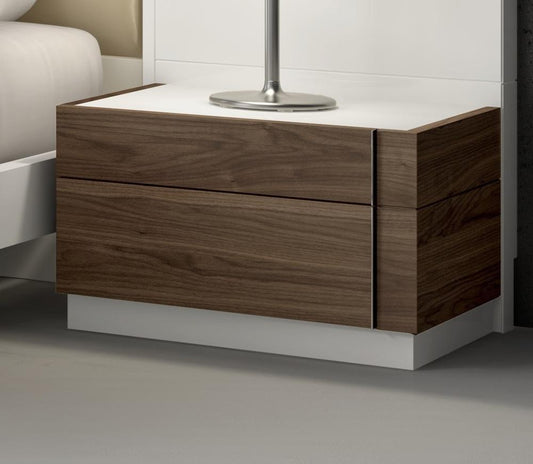 J&M Furniture - Lisbon Right Facing Night Stand - 17871-NSR veiw 1