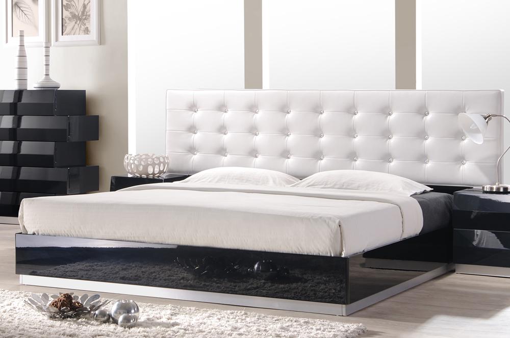 J&M Furniture - Milan Queen Size Bed in Black - 176871-Q veiw 1