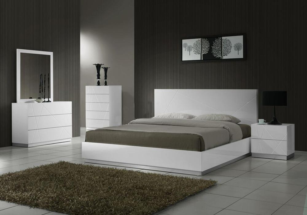 J&M Furniture - Naples 5-Piece Queen Bedroom Set veiw 1