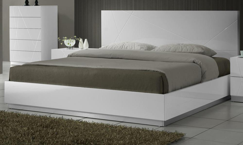 J&M Furniture - Naples Queen Size Bed - 17686-Q veiw 1