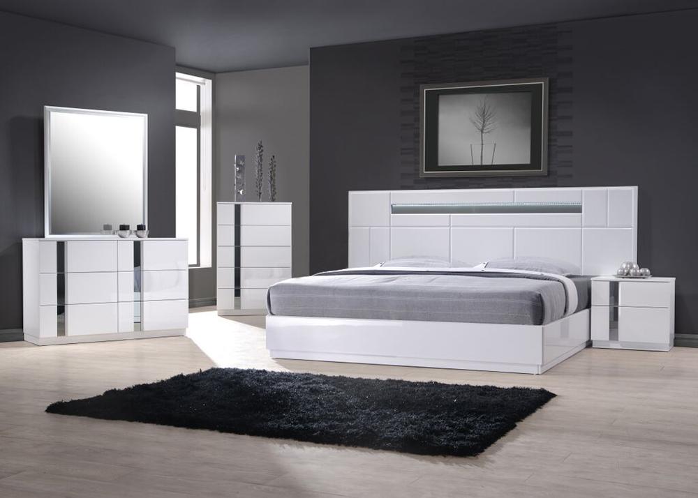 J&M Furniture - Palermo 5-Piece Queen Bedroom Set veiw 1