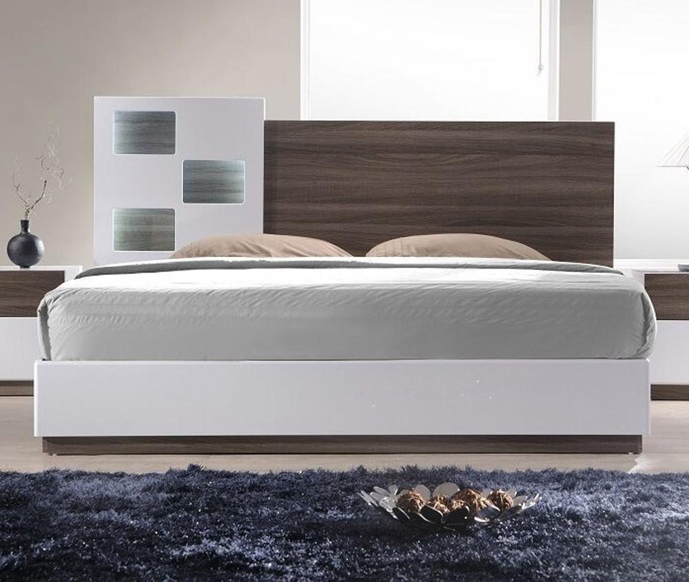 J&M Furniture - Sanremo A Queen Bed - 180231-Q veiw 1