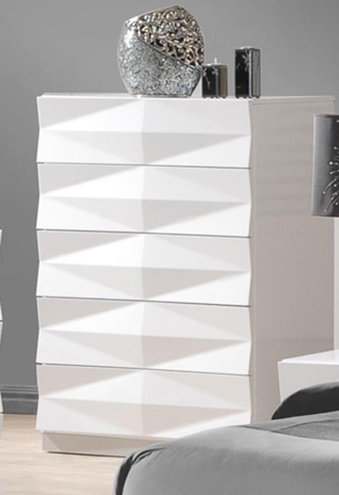 J&M Furniture - Verona Chest - 17688-C veiw 1