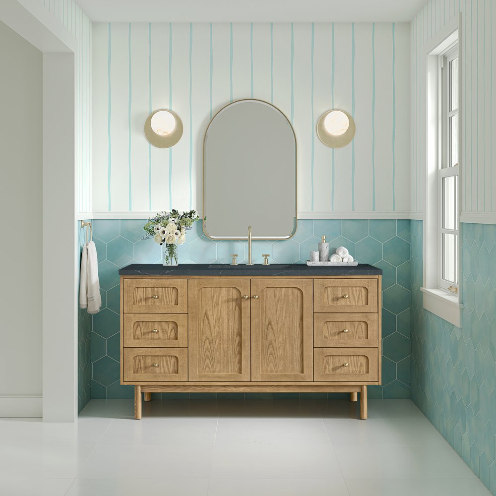 James Martin - Laurent 60" Single Vanity, Light Natural Oak, w/ 3 CM Charcoal Soapstone Quartz Top - 545-V60S-LNO-3CSP view 4