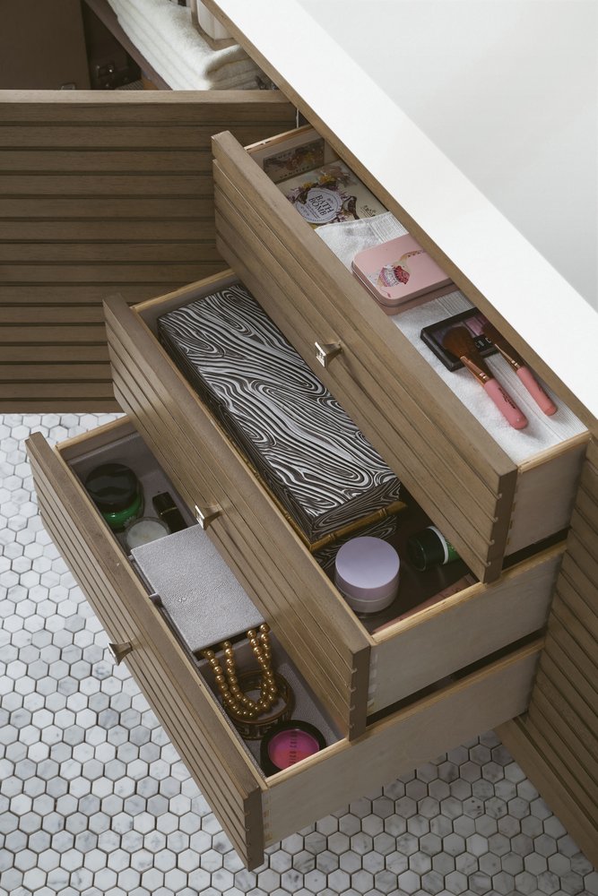 James Martin - Linear 72" Single Vanity Whitewashed Walnut w/ Glossy White Composite Stone Top - 210-V72S-WW-GW view 4