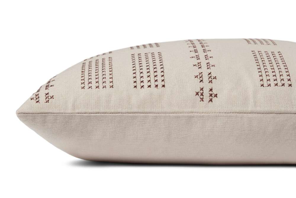 Jean Stoffer x Loloi - Thomas Natural 13 x 21 Cover w/Down Pillow - DSETPJS0008NACGPIL5 veiw 2