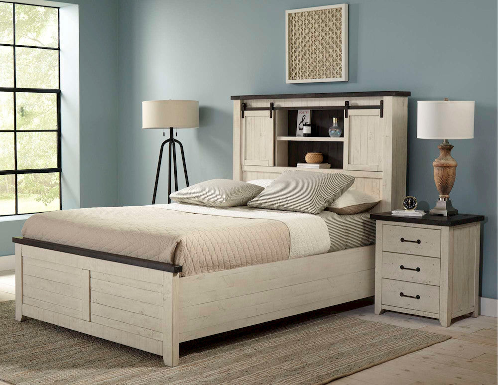 Jofran - Madison County Queen Barn Door Bed in Vintage white - 1706B-QBDHD-QPFB-QRS view 6