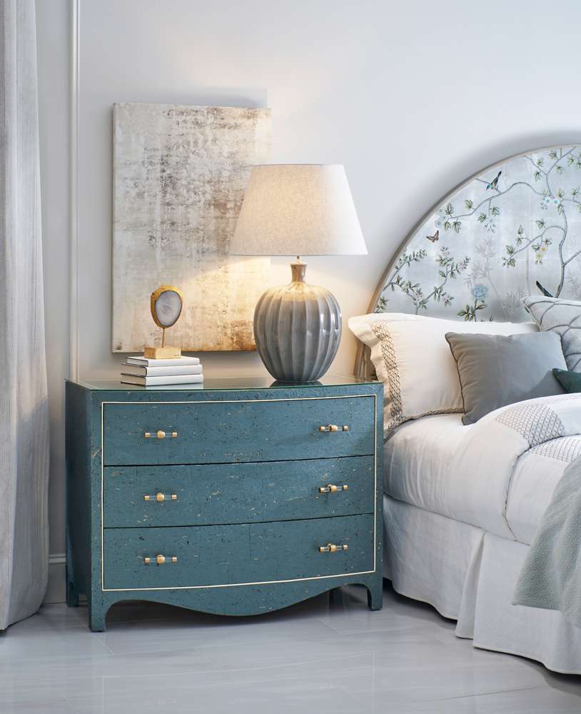 Jonathan Charles Fine Furniture - JC Modern - Shimmering Moon Half Round King Panel Bed - 004-1-113-HPS veiw 4