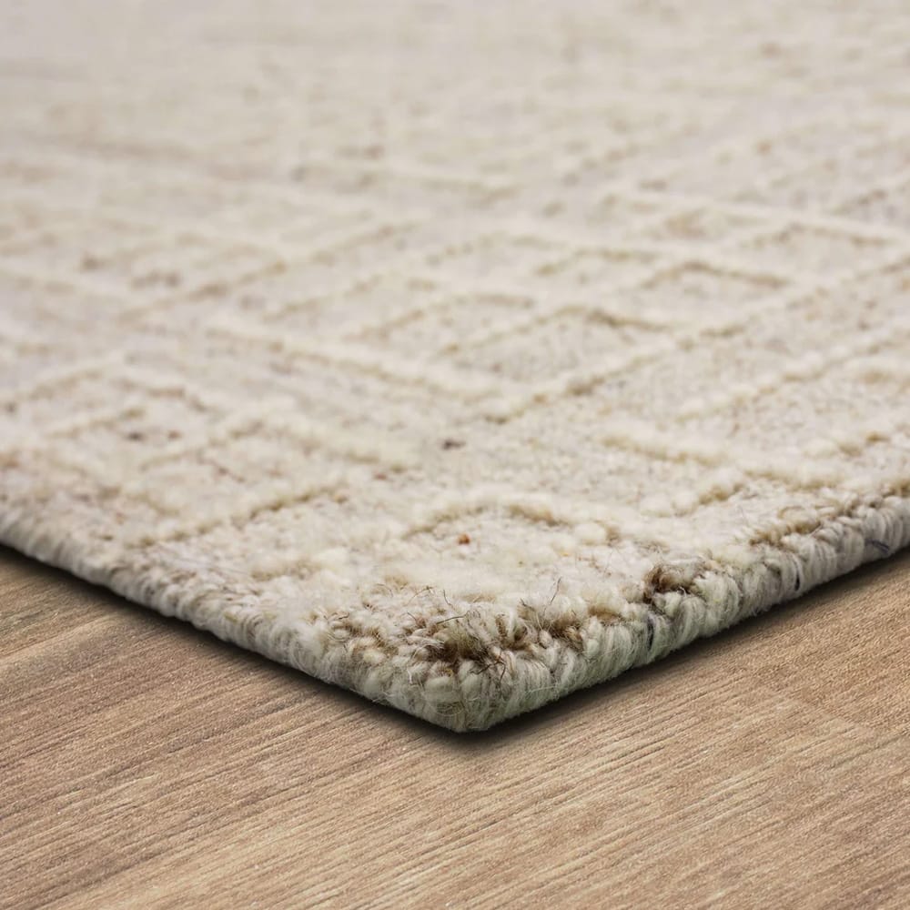 Karastan - Groveland Ivory Beige 1' 6" x 1' 6" Area Rug - R1415 070 018018 IR view 4