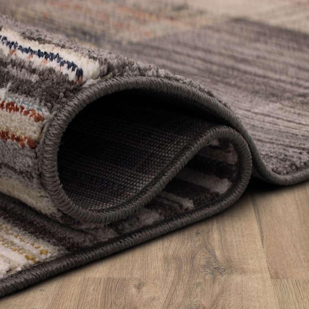 Karastan - Soiree Emiliano Smokey Grey 5 3in x 7 10in Area Rug - 92674-90116-063094-IP veiw 3