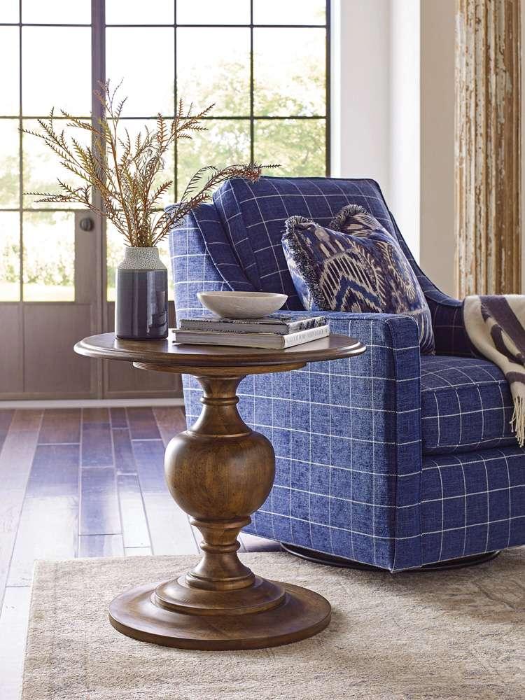 Kincaid Furniture - Ansley Barden Round End Table - 024-916_CLOSEOUT-KC veiw 2