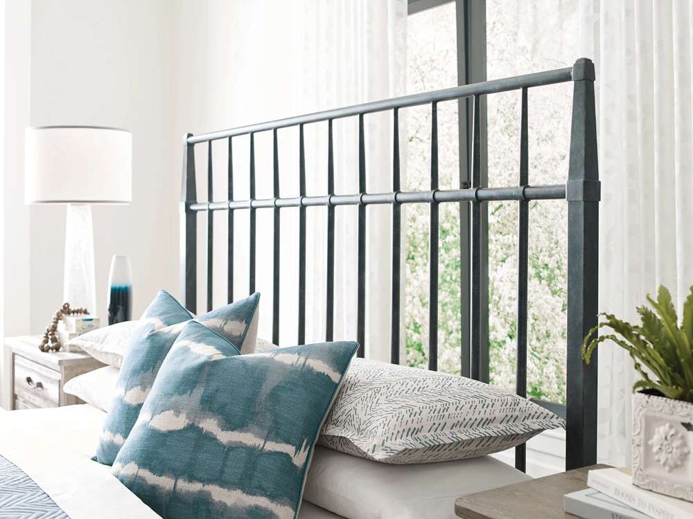 Kincaid Furniture - Ansley Sylvan Queen Metal Bed Complete - 024-300P veiw 3