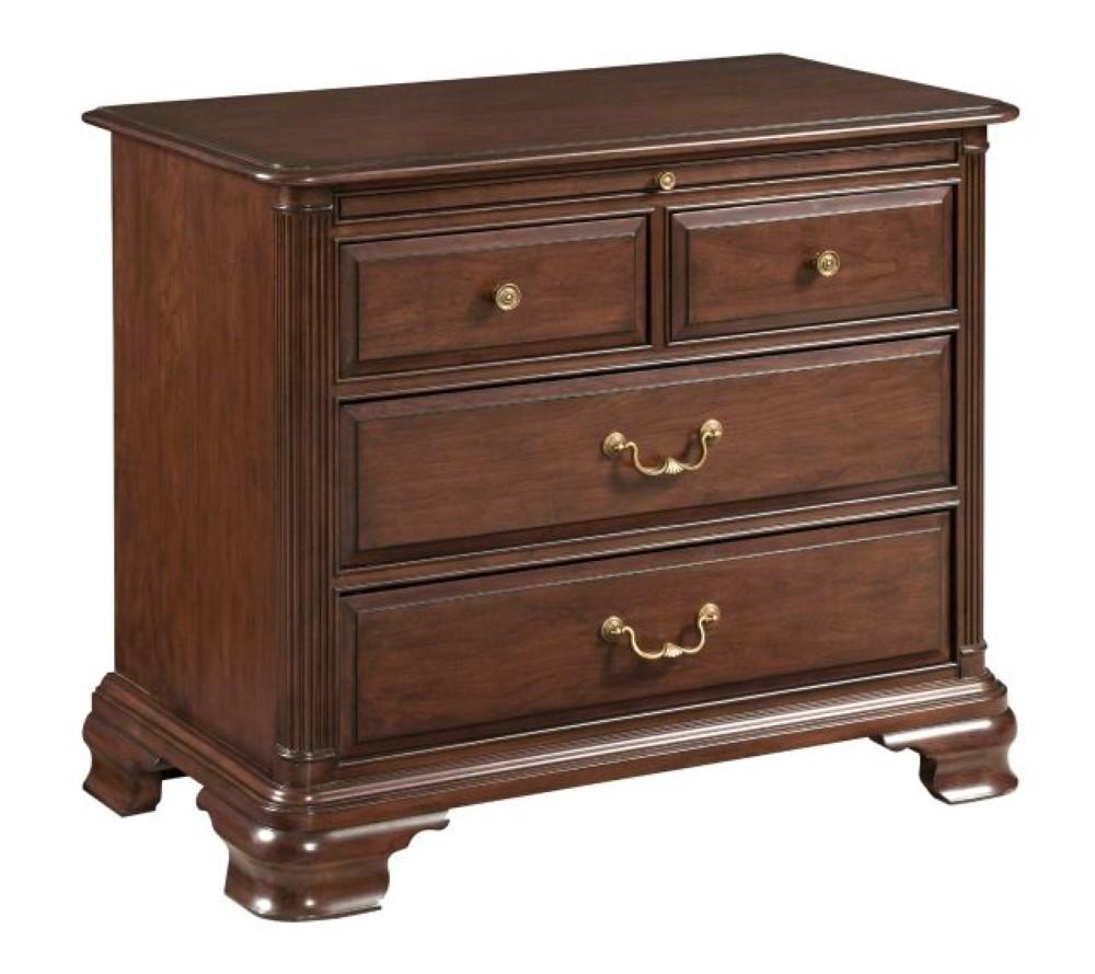 Kincaid Furniture - Hadleigh BachelorS Chest - 607-422 veiw 1