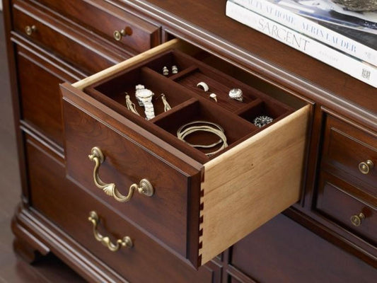 Kincaid Furniture - Hadleigh Bureau - 607-131 veiw 2