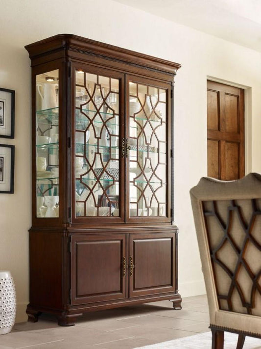 Kincaid Furniture - Hadleigh China Cabinet - Complete - 607-830P veiw 2
