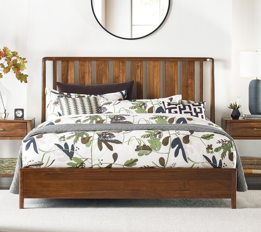 Kincaid Furniture - Monogram Walnut Ashburn King Panel Bed - 315-306P view 2