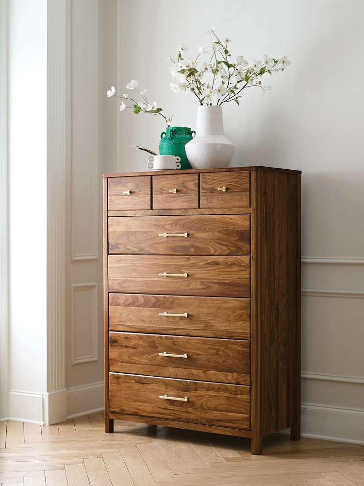 Kincaid Furniture - Monogram Walnut Rockwood Chest - 315-215 veiw 2