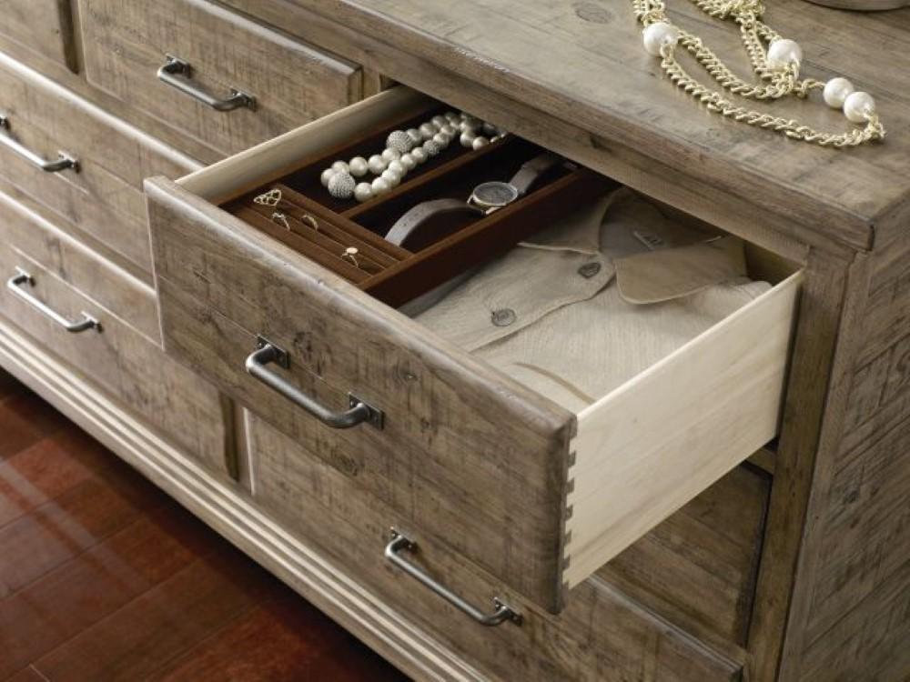 Kincaid Furniture - Plank Road Farmstead Dresser - 706-120S veiw 3