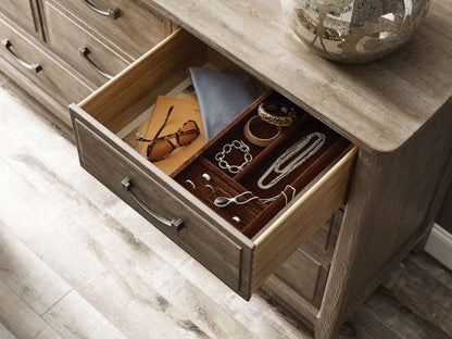 Kincaid Furniture - Urban Cottage Bancroft Eight Drawer Dresser - 025-130 veiw 2