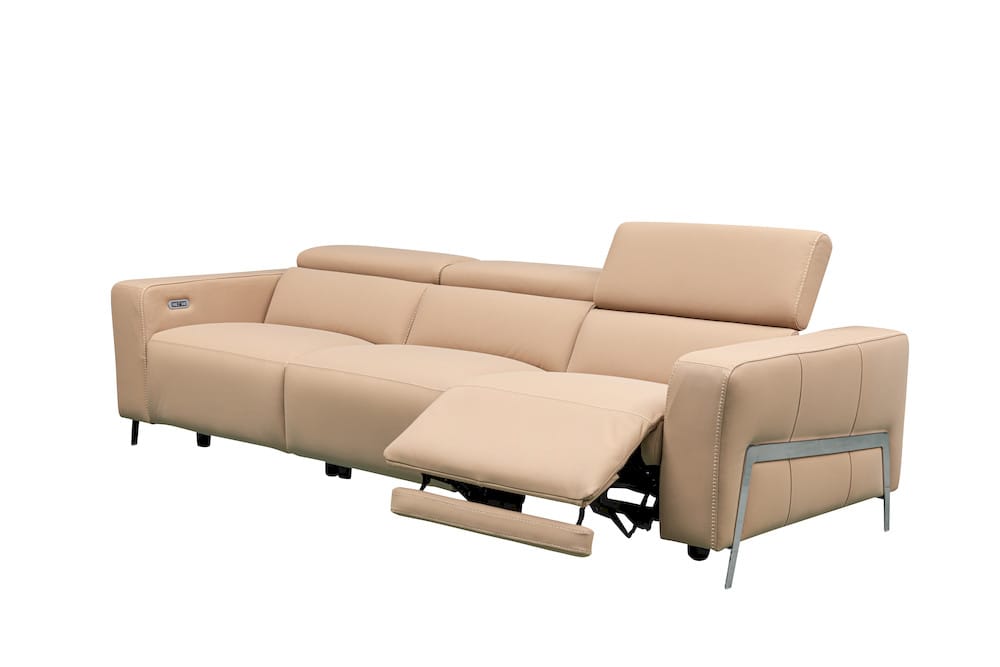 Klaussner Furniture - Skyline - Luca 3-Seater Leather Power Reclining Sofa In Camel view 1