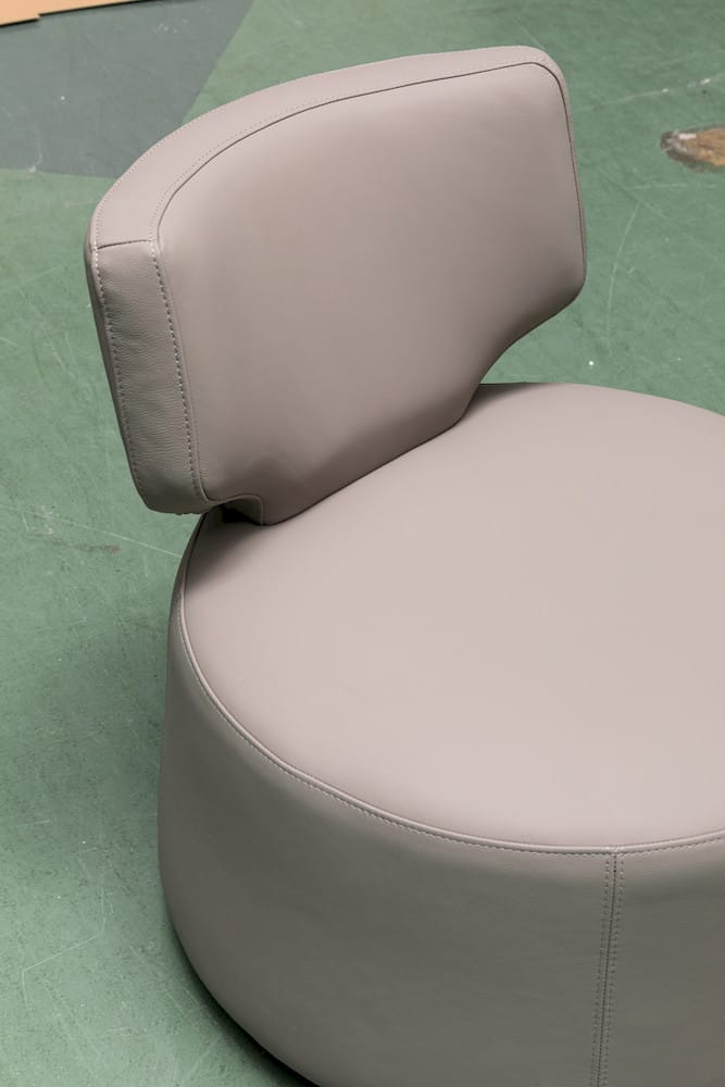 Klaussner Furniture - Skyline - Pietra Gray Leather Swivel Chair - KLA-SKY-CN030+1PS-NS103GRAY view 2