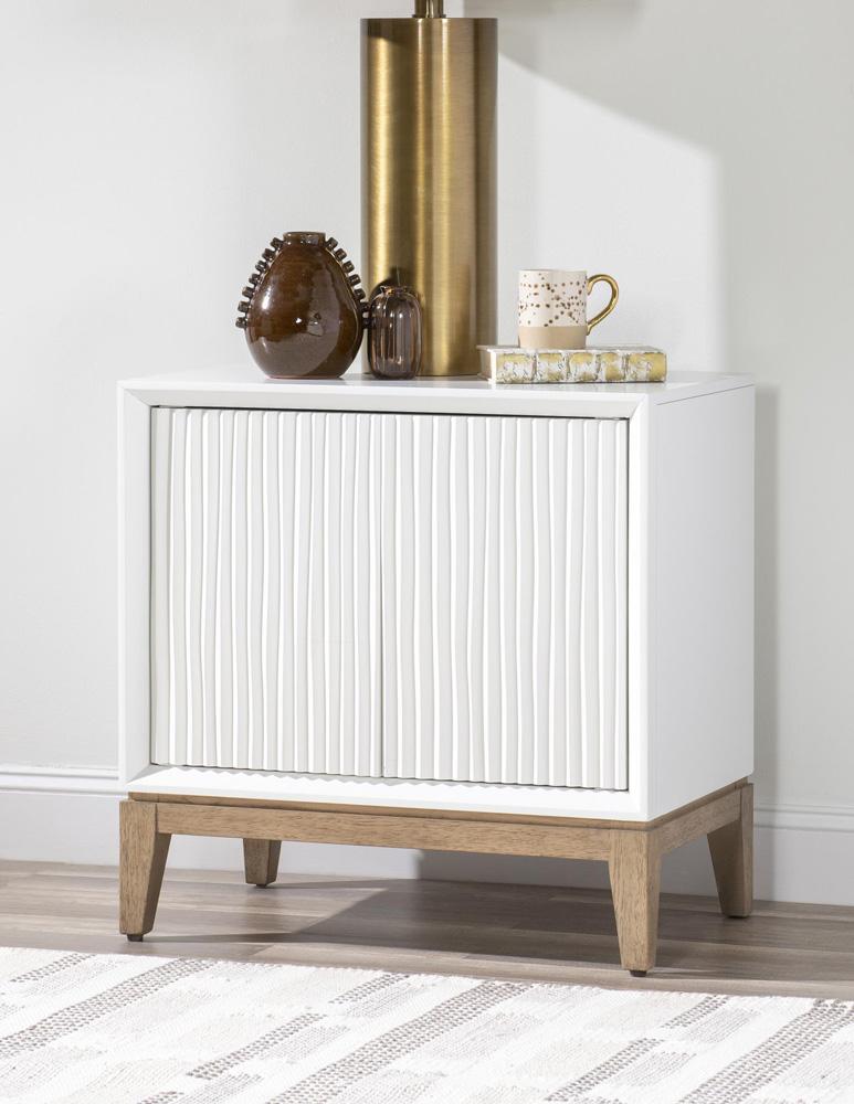 Legacy Classic Furniture - Melrose Nightstand - 4230-3102 veiw 4