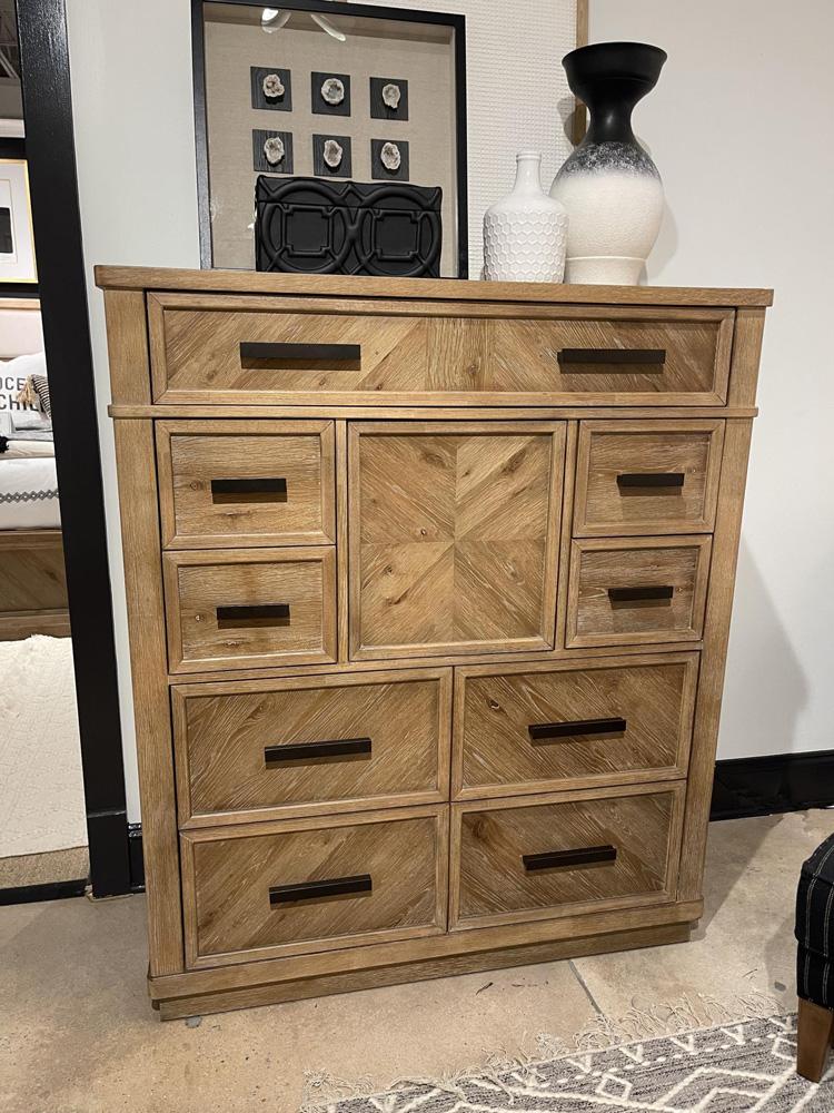 Legacy Classic Furniture - Torrance Door Drawer Chest - 4380-2400 veiw 5