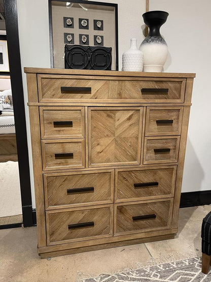 Legacy Classic Furniture - Torrance Door Drawer Chest - 4380-2400 veiw 5