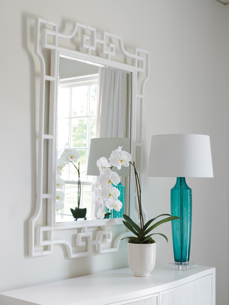 Lexington - Avondale Hyde Rectangular Mirror, Alabaster - 415-205 veiw 2