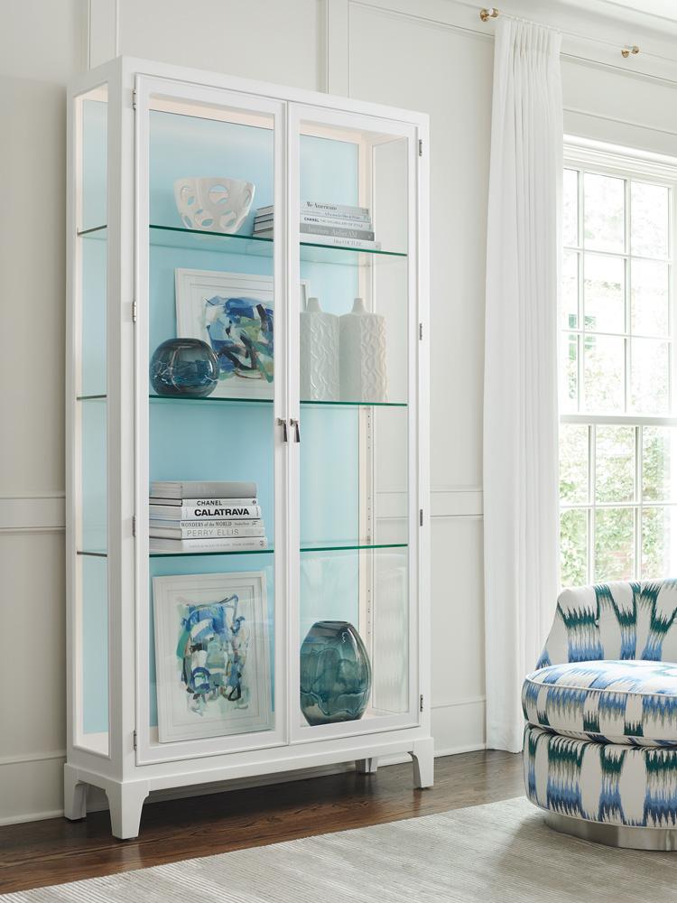 Lexington - Avondale Lakeshore Curio Sky Blue Back Panel, Alabaster - 415-864-LB veiw 2