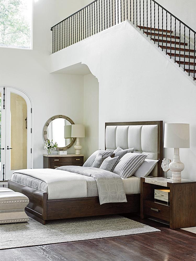 Lexington - Laurel Canyon Casa Del Mar Queen Upholstered Bed - 721-133C veiw 2