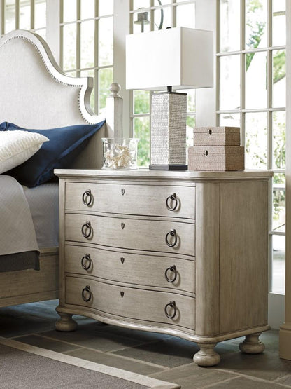 Lexington - Oyster Bay Bridgeport Bachelors Chest - 714-624 veiw 2