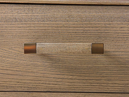 Lexington - Shadow Play Barwick Hall Chest - 725-973 veiw 3