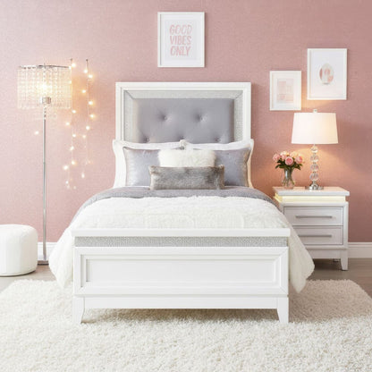 Liberty Furniture - Reflections - Full Uph Bed in White - 781-YBR-FUB view 2