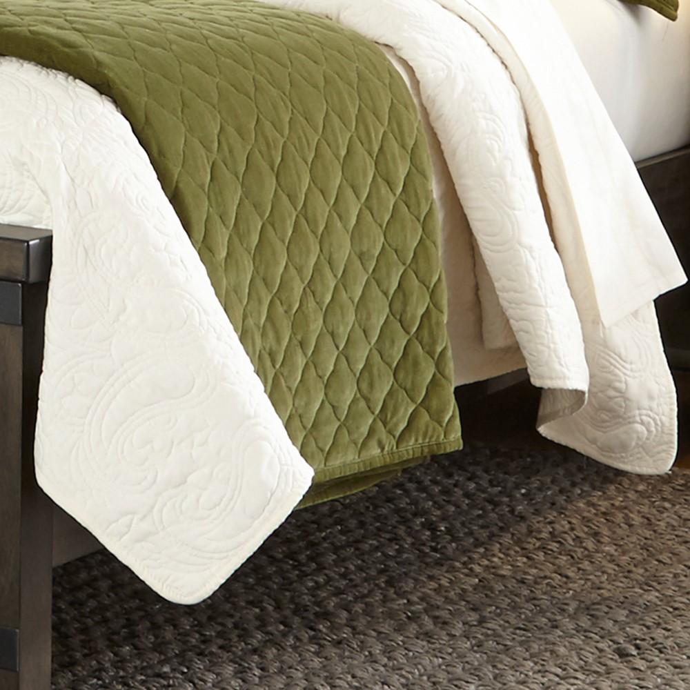 Liberty Furniture - Thornwood Hills 3 Piece Full Panel Bed, Dresser & Mirror Set - 759-YBR-FPBDM veiw 5