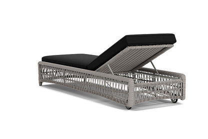 Lloyd Flanders - Mackinac Chaise In Putty Finish With Canvas Black Fabric - 273020059157 view 2