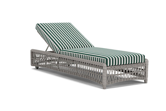Lloyd Flanders - Mackinac Chaise In Putty Finish With Safari/White Stripe Fabric - 273020059269 view 1