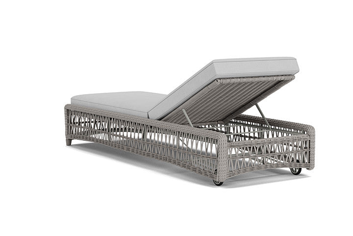 Lloyd Flanders - Mackinac Chaise In Putty Finish With Sandberg Dove Fabric - 2730200592022 view 2