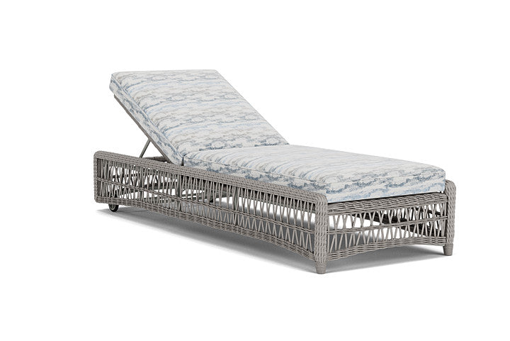 Lloyd Flanders - Mackinac Chaise In Putty Finish With Stratosphere Cloud Fabric - 2730200591966 view 1