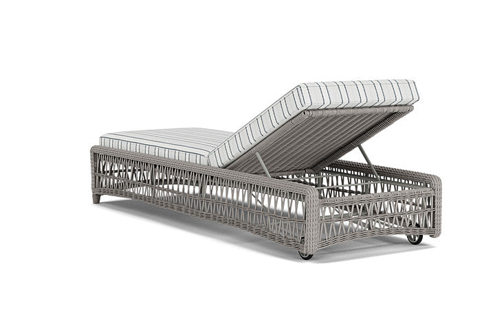 Lloyd Flanders - Mackinac Chaise In Putty Finish With Tamer Fog Fabric - 2730200592037 view 2