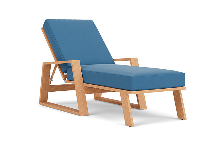 Lloyd Flanders - Pursuit Pool Chaise In Toffee Cream Finish With Bamboo Bay Sky Fabric - 4520201882007 view 1