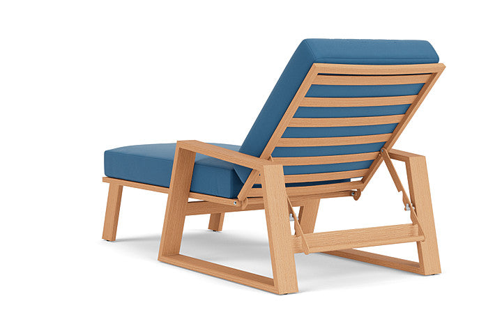 Lloyd Flanders - Pursuit Pool Chaise In Toffee Cream Finish With Bamboo Bay Sky Fabric - 4520201882007 view 2